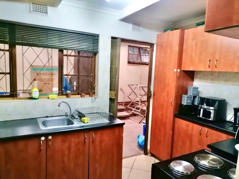 2 Bedroom Property for Sale in Amanzimtoti KwaZulu-Natal