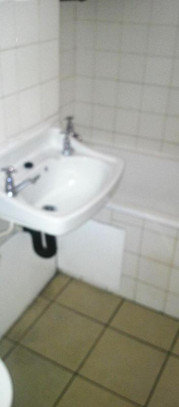 To Let 1 Bedroom Property for Rent in Windermere KwaZulu-Natal