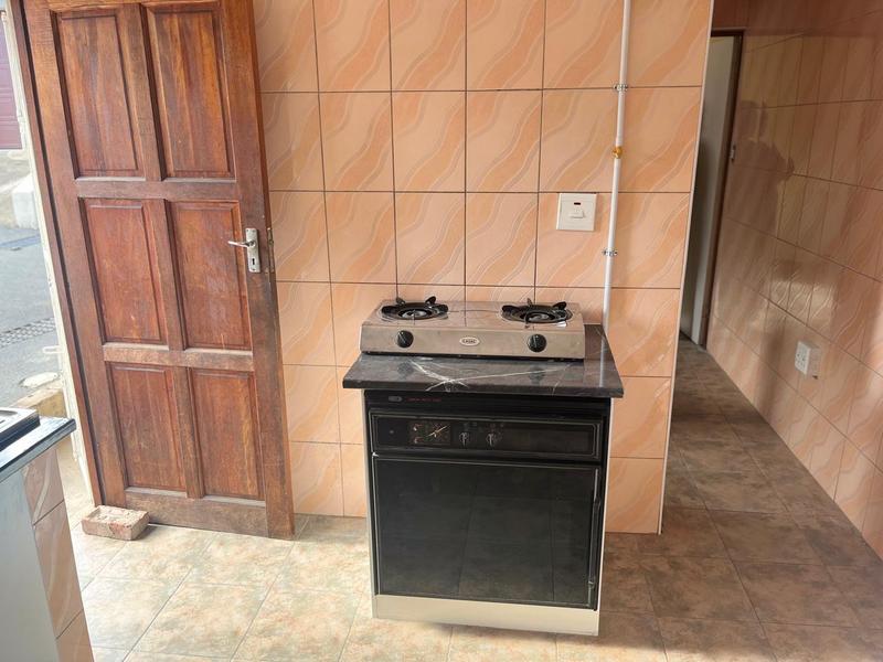 To Let 2 Bedroom Property for Rent in Hillary KwaZulu-Natal