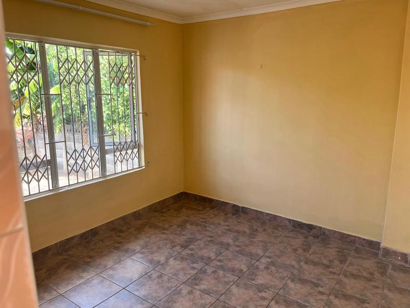 To Let 2 Bedroom Property for Rent in Hillary KwaZulu-Natal
