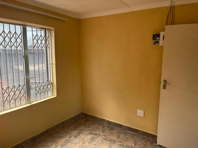 To Let 2 Bedroom Property for Rent in Hillary KwaZulu-Natal