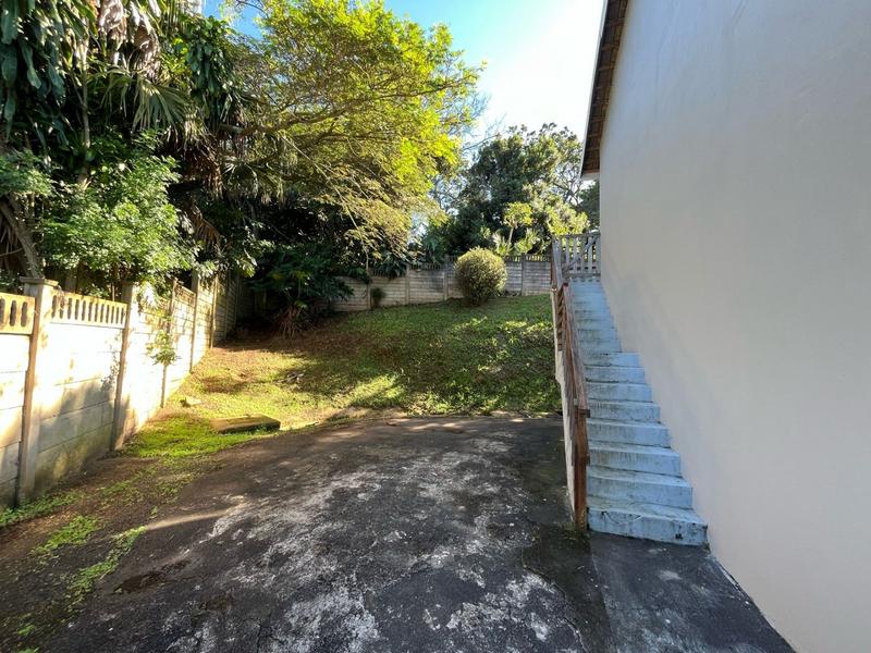 1 Bedroom Property for Sale in Crestview KwaZulu-Natal