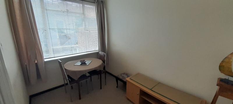 1 Bedroom Property for Sale in Glenwood KwaZulu-Natal