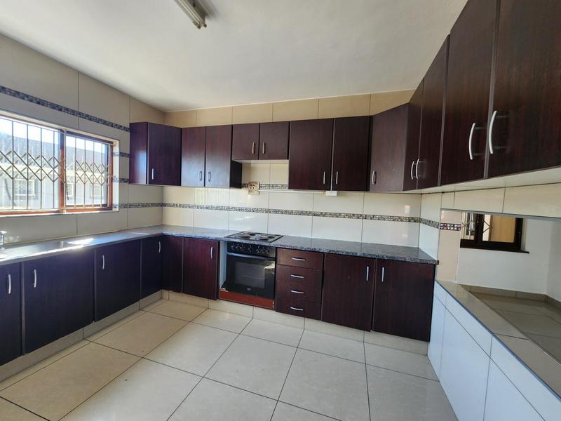 To Let 3 Bedroom Property for Rent in Overport KwaZulu-Natal