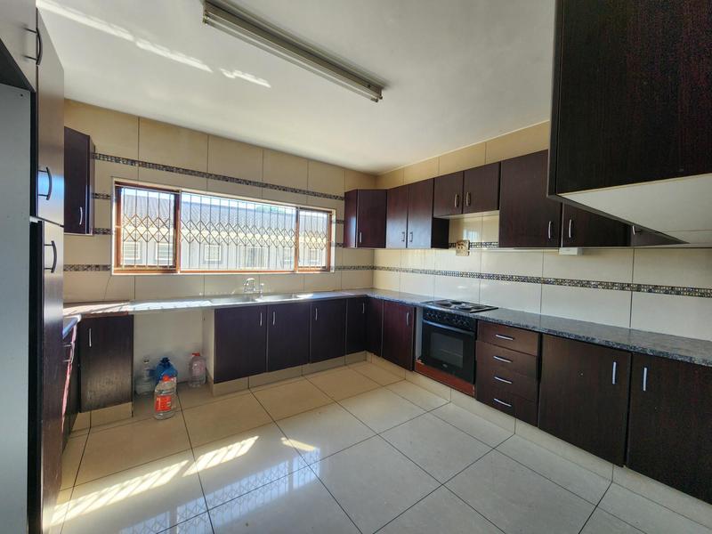 To Let 3 Bedroom Property for Rent in Overport KwaZulu-Natal