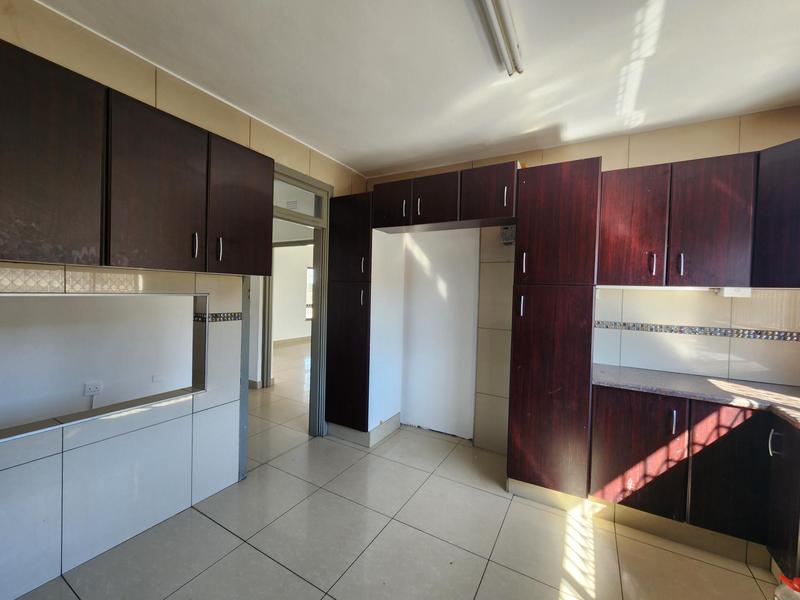 To Let 3 Bedroom Property for Rent in Overport KwaZulu-Natal