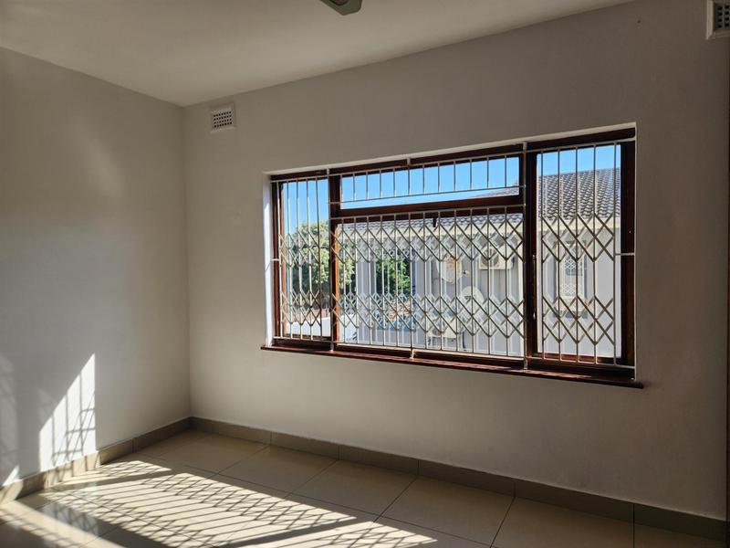 To Let 3 Bedroom Property for Rent in Overport KwaZulu-Natal