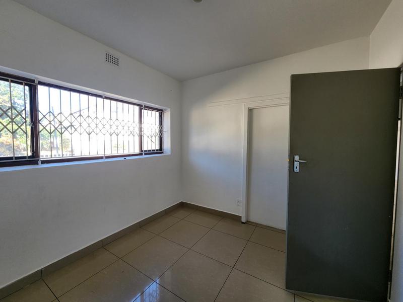 To Let 3 Bedroom Property for Rent in Overport KwaZulu-Natal
