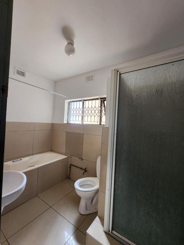 To Let 3 Bedroom Property for Rent in Overport KwaZulu-Natal