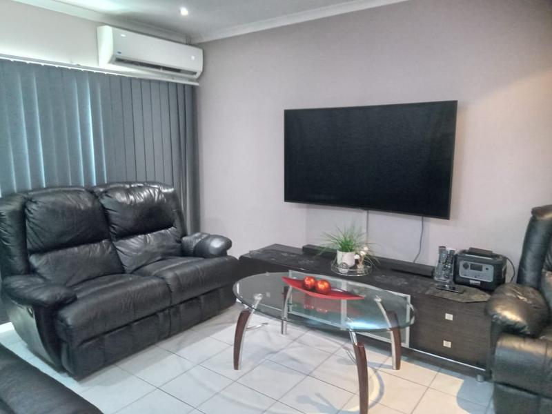 3 Bedroom Property for Sale in Arena Park KwaZulu-Natal