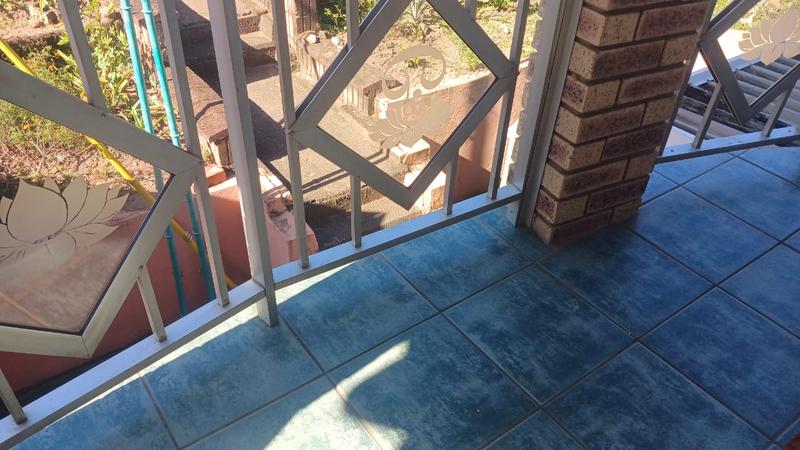 3 Bedroom Property for Sale in Havenside KwaZulu-Natal