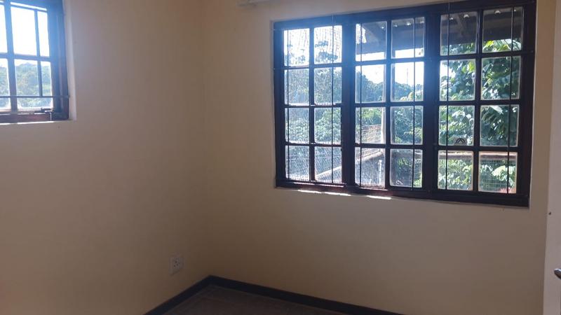 2 Bedroom Property for Sale in Mount Vernon KwaZulu-Natal
