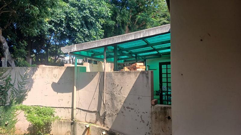 2 Bedroom Property for Sale in Mount Vernon KwaZulu-Natal