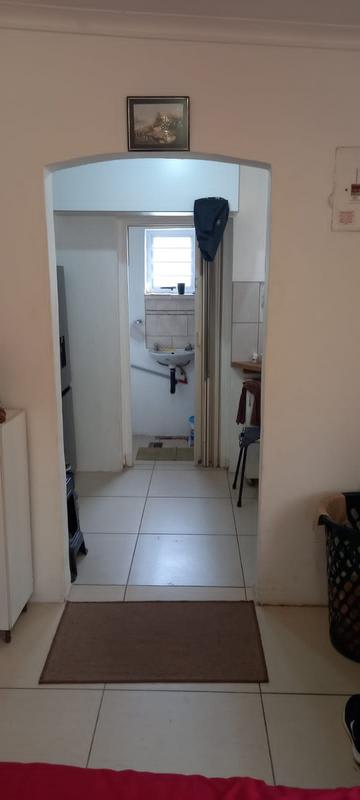 1 Bedroom Property for Sale in Malvern KwaZulu-Natal
