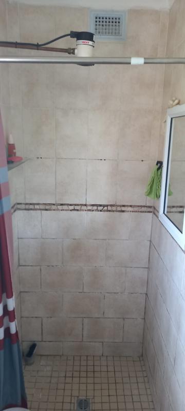 1 Bedroom Property for Sale in Malvern KwaZulu-Natal