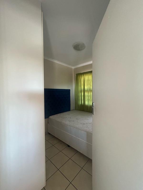 To Let 2 Bedroom Property for Rent in Margate KwaZulu-Natal