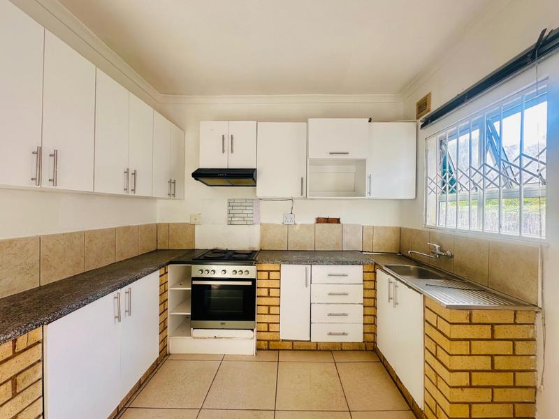 To Let 2 Bedroom Property for Rent in Montclair KwaZulu-Natal