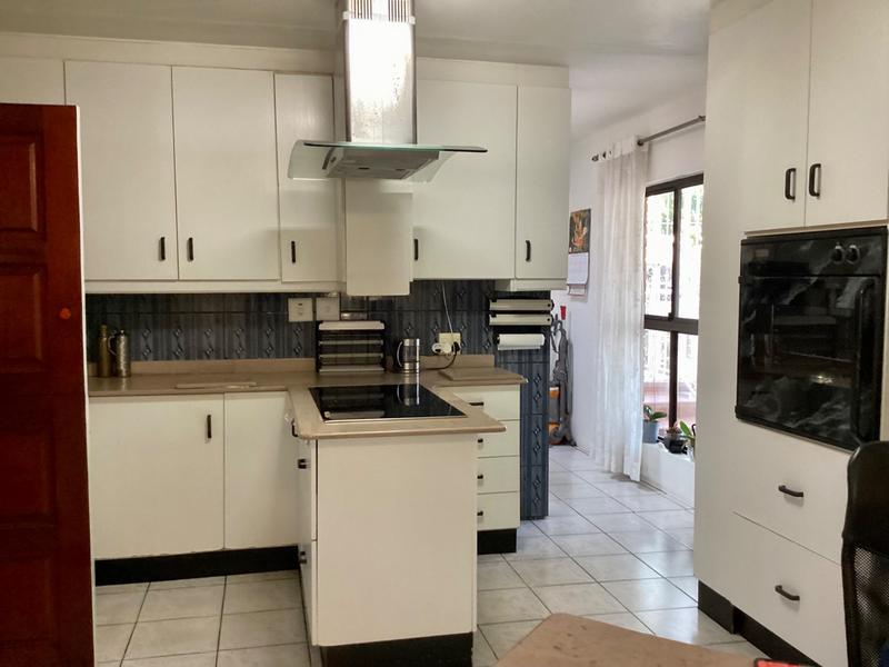 10 Bedroom Property for Sale in Reservoir Hills KwaZulu-Natal