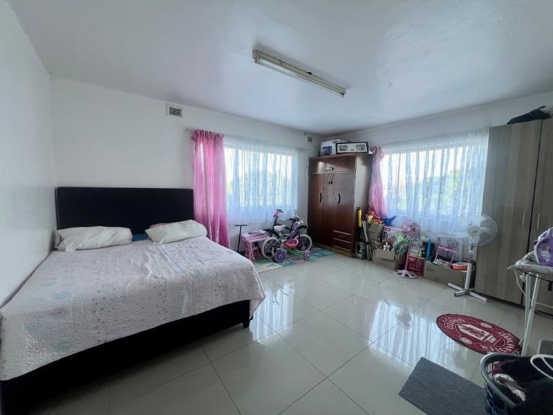 10 Bedroom Property for Sale in Reservoir Hills KwaZulu-Natal