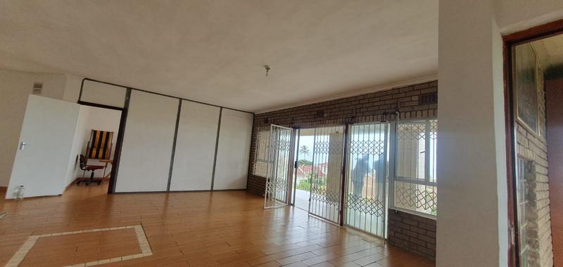 1 Bedroom Property for Sale in Park Rynie KwaZulu-Natal