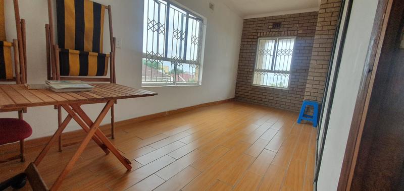 1 Bedroom Property for Sale in Park Rynie KwaZulu-Natal