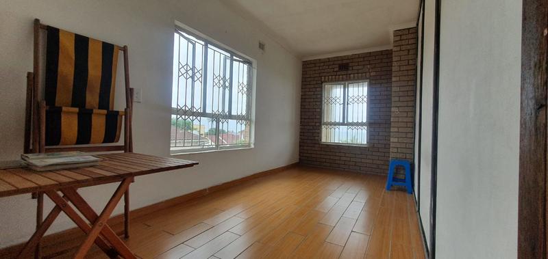 1 Bedroom Property for Sale in Park Rynie KwaZulu-Natal