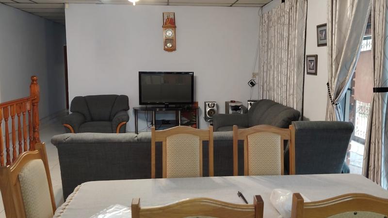 5 Bedroom Property for Sale in Silverglen KwaZulu-Natal