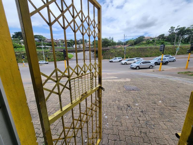 To Let commercial Property for Rent in Avoca KwaZulu-Natal