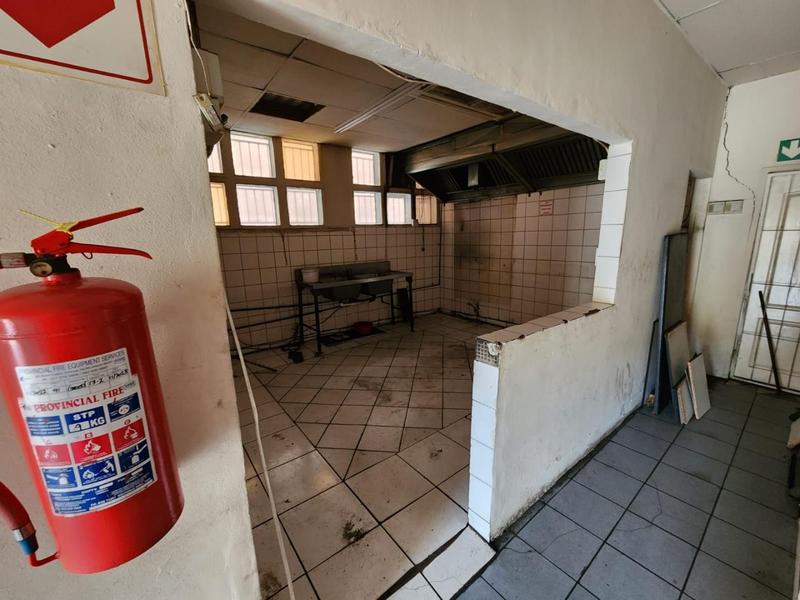 To Let commercial Property for Rent in Avoca KwaZulu-Natal