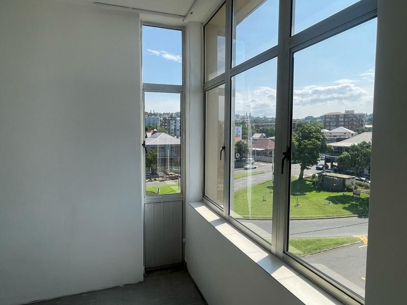 1 Bedroom Property for Sale in Windermere KwaZulu-Natal