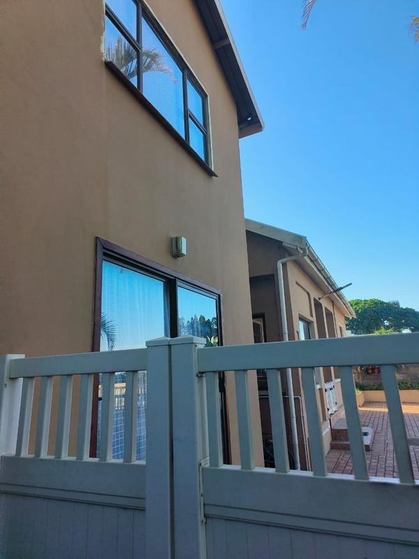 6 Bedroom Property for Sale in Doonside KwaZulu-Natal