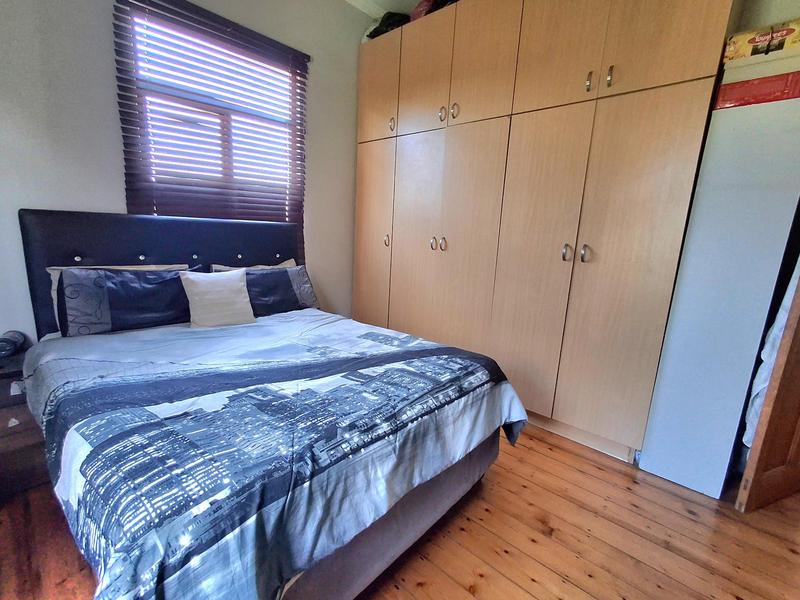 6 Bedroom Property for Sale in Doonside KwaZulu-Natal