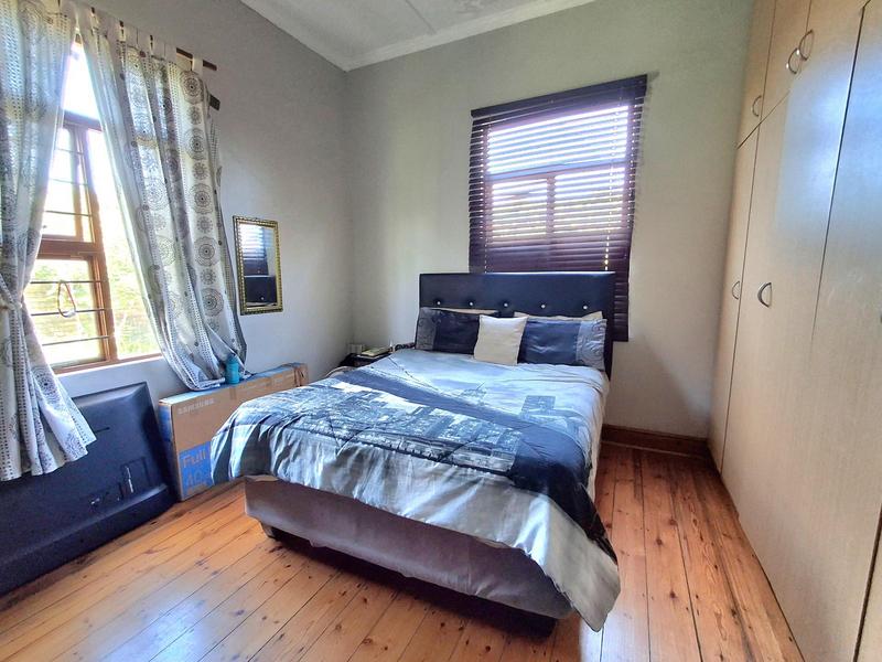 6 Bedroom Property for Sale in Doonside KwaZulu-Natal