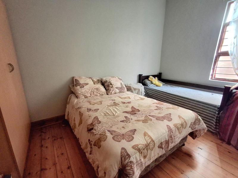 6 Bedroom Property for Sale in Doonside KwaZulu-Natal
