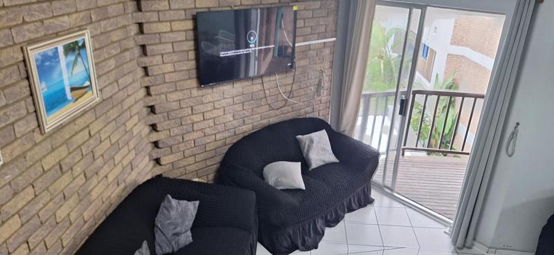 To Let 2 Bedroom Property for Rent in Freeland Park KwaZulu-Natal