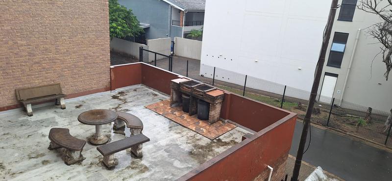 To Let 2 Bedroom Property for Rent in Freeland Park KwaZulu-Natal