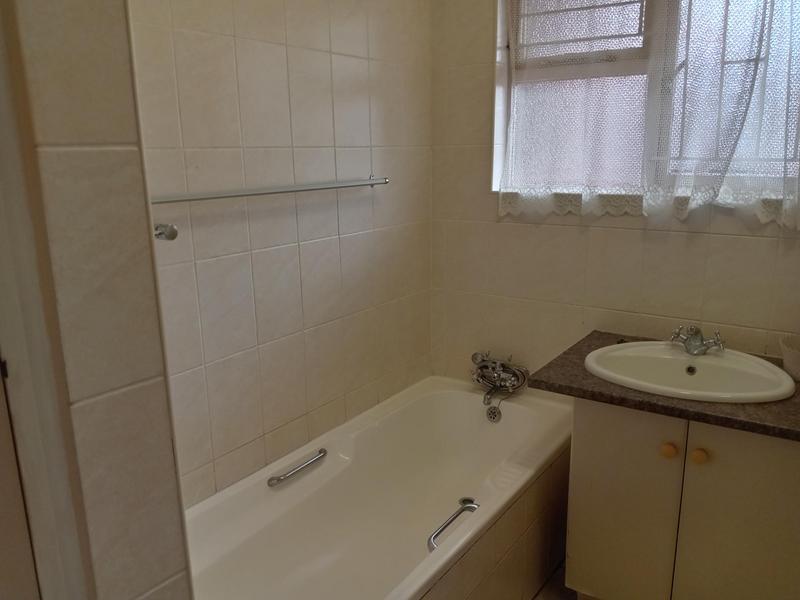 2 Bedroom Property for Sale in Scottburgh KwaZulu-Natal