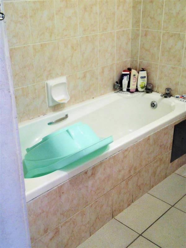 To Let 3 Bedroom Property for Rent in Overport KwaZulu-Natal