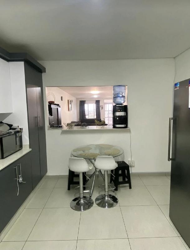 To Let 3 Bedroom Property for Rent in Essenwood KwaZulu-Natal