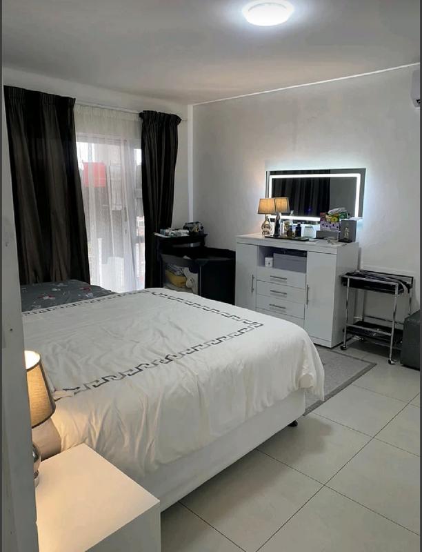 To Let 3 Bedroom Property for Rent in Essenwood KwaZulu-Natal