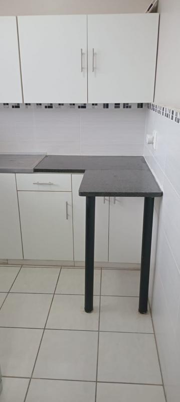 To Let 2 Bedroom Property for Rent in Morningside KwaZulu-Natal