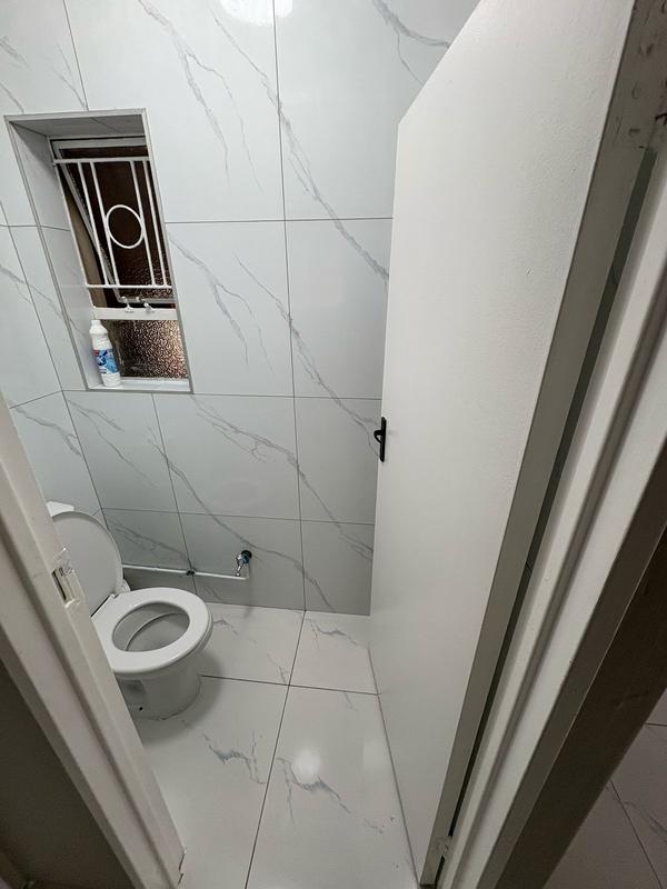 1 Bedroom Property for Sale in North Beach KwaZulu-Natal