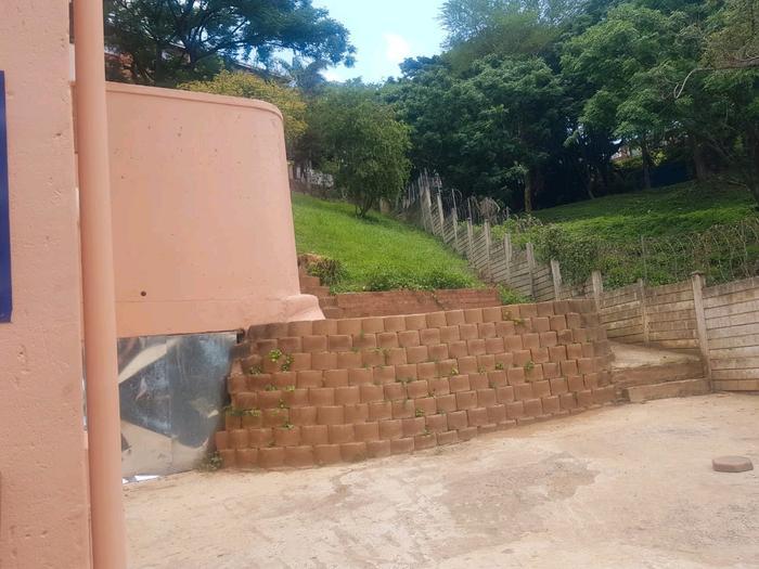 4 Bedroom Property for Sale in Sherwood KwaZulu-Natal