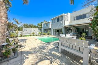 6 Bedroom Property for Sale in Umhlanga Rocks KwaZulu-Natal