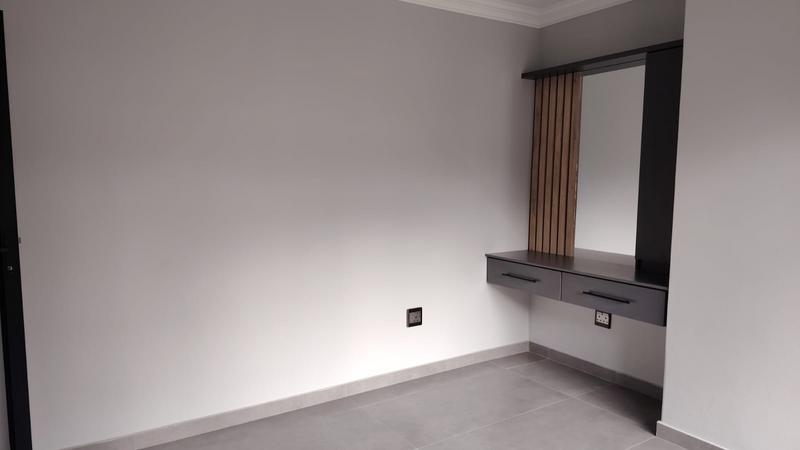 To Let 3 Bedroom Property for Rent in Malvern KwaZulu-Natal