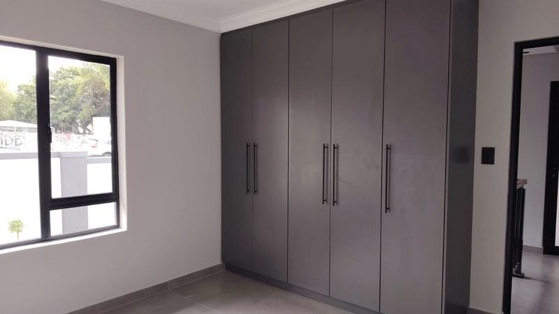 To Let 3 Bedroom Property for Rent in Malvern KwaZulu-Natal