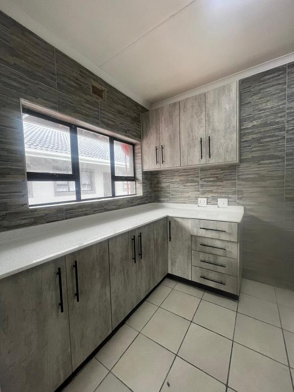 To Let 2 Bedroom Property for Rent in Shelly Beach KwaZulu-Natal