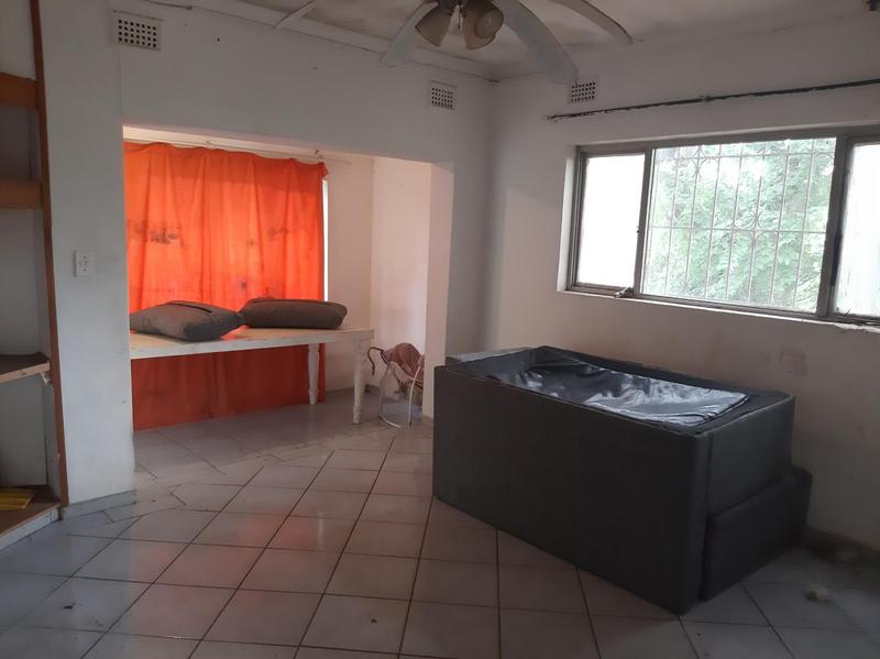 1 Bedroom Property for Sale in Ilfracombe KwaZulu-Natal