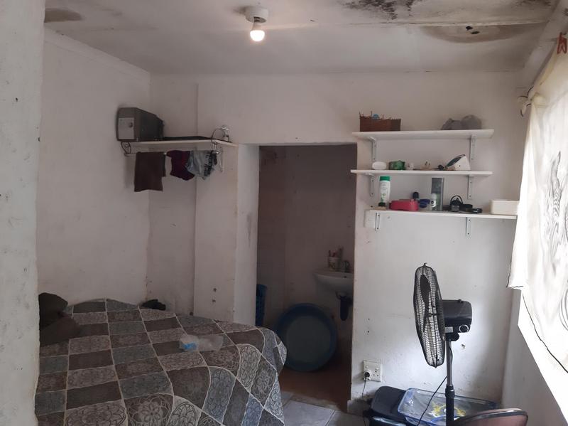 1 Bedroom Property for Sale in Ilfracombe KwaZulu-Natal