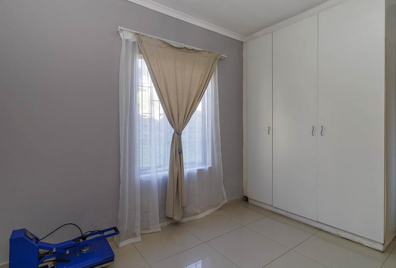 2 Bedroom Property for Sale in New Germany KwaZulu-Natal